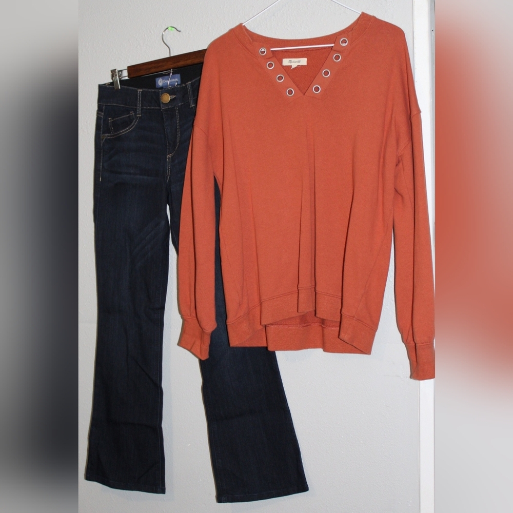 Madewell Longsleeve & Democracy Jeans